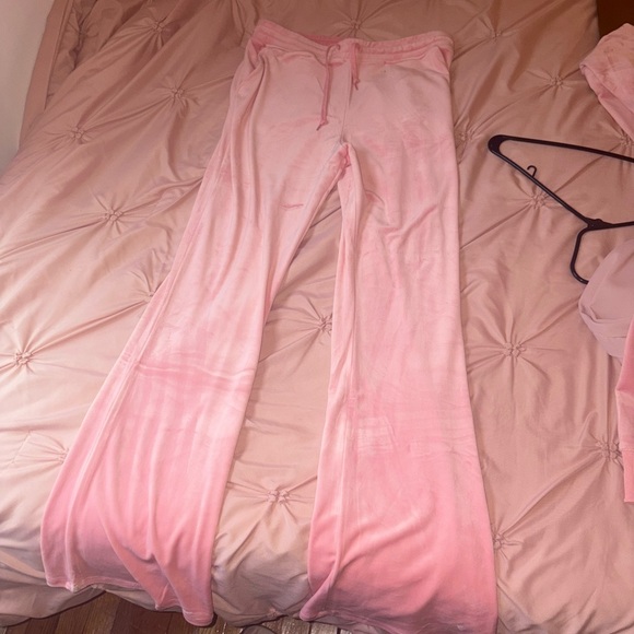 Paris Hilton pink tracksuit, never worn - Picture 1 of 4